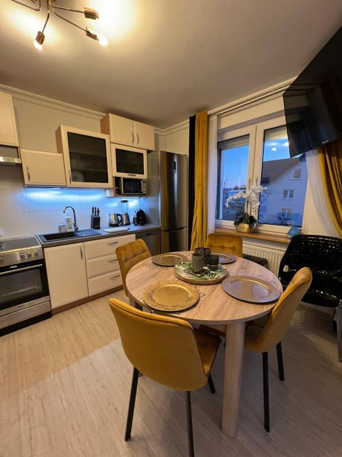 Comfort Zone Ostroda Villa Apartment B Bagian luar foto
